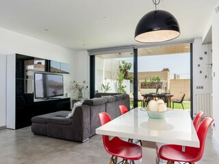 Holiday house Llubi Features 11