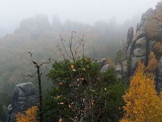 die Schrammsteine im Herbst