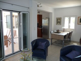 Villa Kamaria Features 20