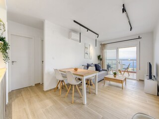 Apartamento Roses Características 10