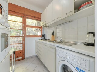 Apartment Roses Features 10