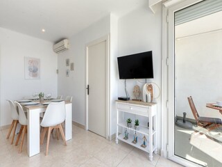 Apartamento Roses Características 20