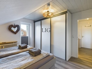 Schlafzimmer II