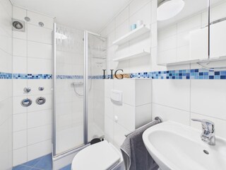 Holiday apartment Langeoog Bathroom 14