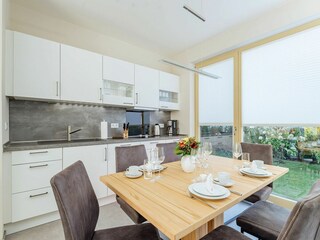 Integral Immobilien: Dein Darß Urlaub Born - Moderne Küche der Ferienwohnung To Huus