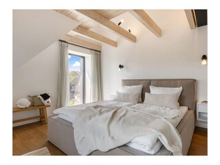 Schlafzimmer 1 Doppelbett OG