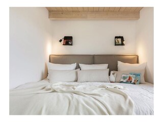 Schlafzimmer 2 Familienbett 240x200 OG