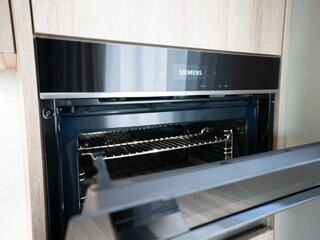 Mikrowelle / Backofen