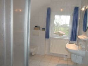 Ferienwohnung Springfeld "Muschel 2" Bensersiel, OG + Garten