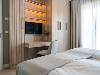 Schlafzimmer mit Internet TV