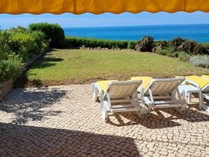 Ferienhaus Casa das Malvas