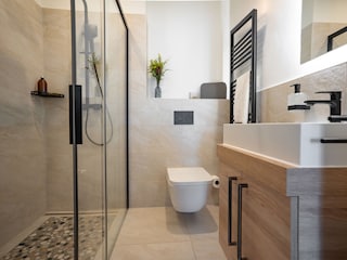 Bad mit Dusche