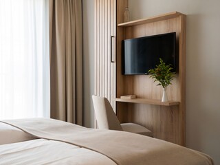 Schlafzimmer mit Internet TV