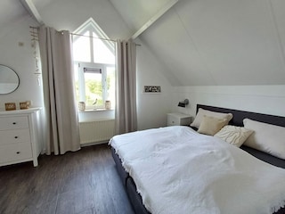 Schlafzimmer HG