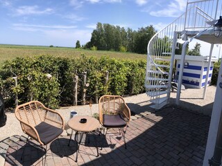 Terrasse mit Balkon mit Seeblick