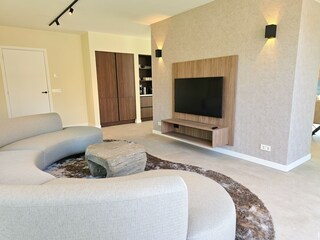 Wohnzimmer und Fernseher