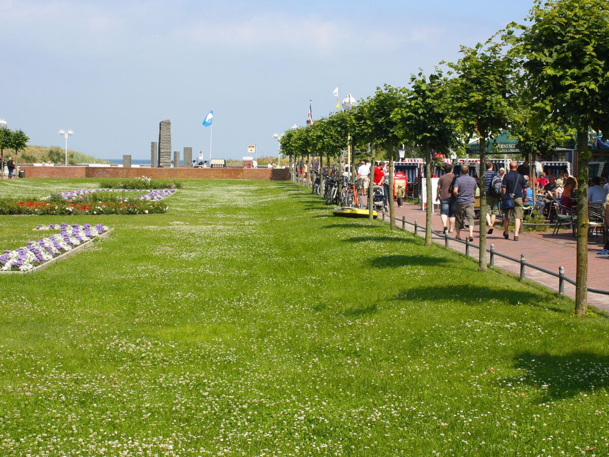 Baabe, an der Strandstraße (Bild: Dguendel)