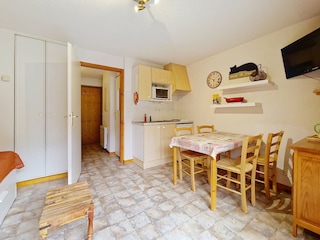 Apartment Châtel Ausstattung 4