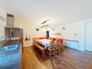 Apartment Châtel Ausstattung 18