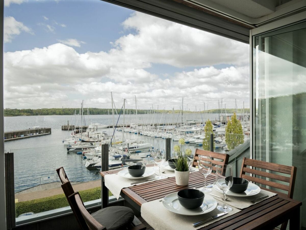 Balkon mit Blick auf die Flensburger Förde