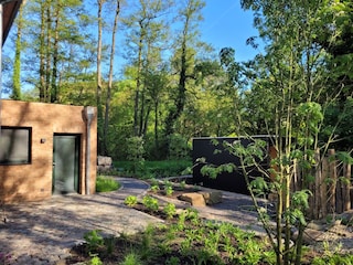 Garten mit Sauna
