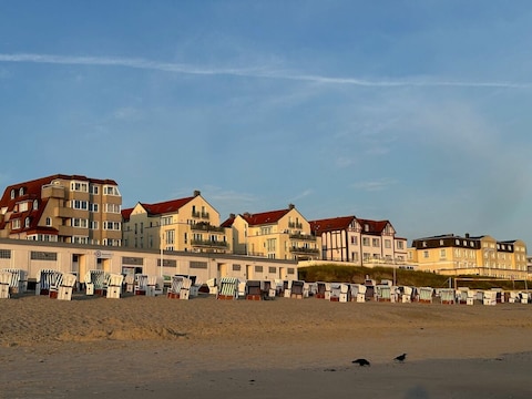 Ferienwohnung Meeresbrise - Meerblick vom Balkon direkt am Strand
