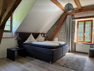 Schlafzimmer 2