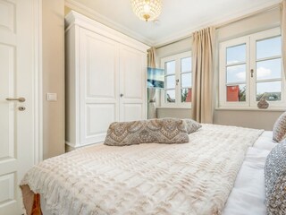 Schlafzimmer 2.1