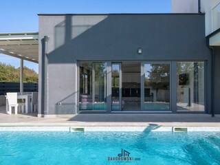 Villa Pomer Buitenaudio-opname 6