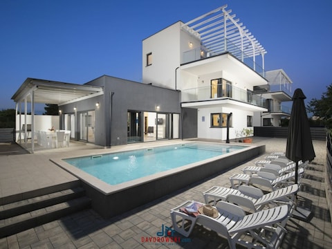 Villa Salmuera