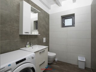 Villa Pomer Caratteristiche 25