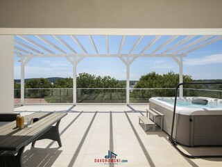 Villa Pomer Caratteristiche 42