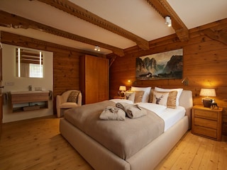 12. Bedroom