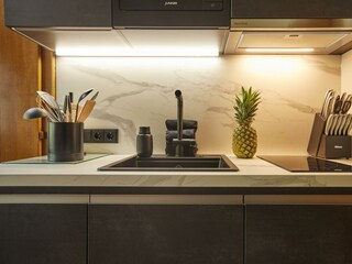 06. Kitchen