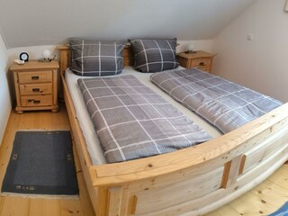Schlafzimmer 2