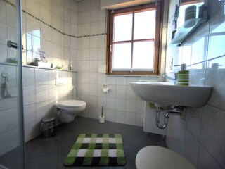 Bad mit Dusche