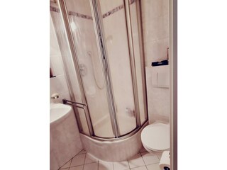 Dusche/Bad