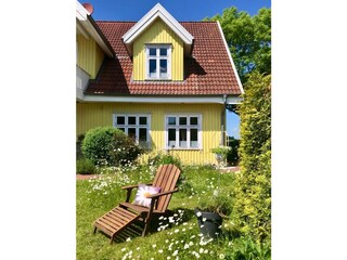 Living room ground floor & bedroom first floor