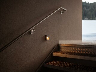 Skikeller Aufgang Piste