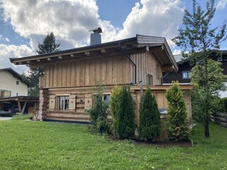 Chalet-Seitenansicht