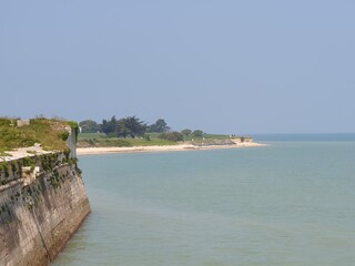 Holiday house Rivedoux-Plage Environment 31