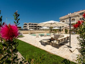 Apartment Beautiful Chateau Dabo 3 - Novalja - image1