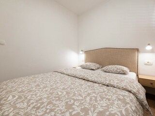 Apartment Nin Ausstattung 20