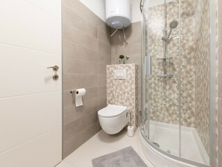 Apartment Nin Ausstattung 23