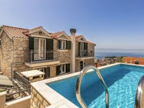 Beautiful Villa Elizabeta with spa in Makarska - Makarska - image1