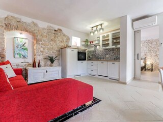 Apartment Mugeba Features 8