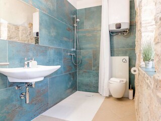 Apartment Mugeba Features 13