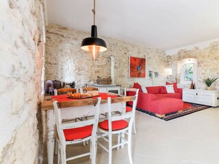 Apartment Mugeba Features 15