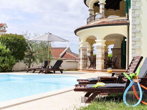 - Villa Sophie