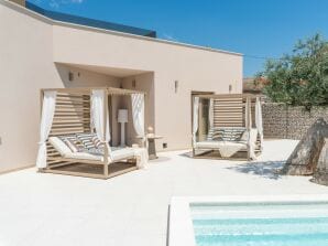 - Luxury Villa Anton with Spa&Wellnes